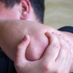 Συμπίεση Ωλένιου Νεύρου στον Αγκώνα – Συντηρητική Διαχείριση
